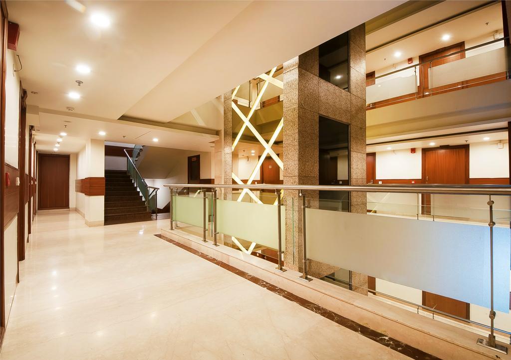 Hotel Regent Grand New Delhi Exterior photo
