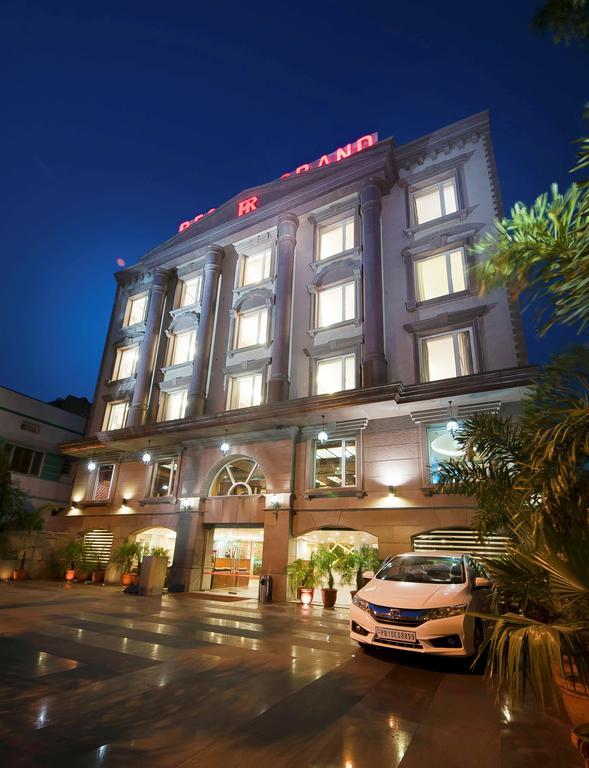 Hotel Regent Grand New Delhi Exterior photo